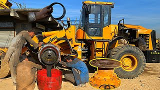 The front wheel of the loader is not working properly Lets open and solve the problem [upl. by Wiburg]