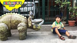 We found a GIANT TRICERATOPS  Playtime with Dinosaur toys for kids chase feeding [upl. by Benton]