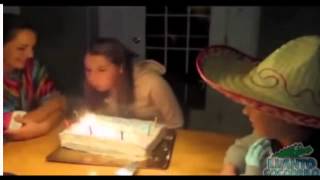 Feliz cumpleaños torta en la cara jajaja [upl. by Ahseen]