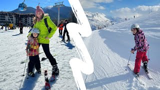 Ski la Bansko Bulgaria  Aglomerație mare în vacanță cozi de 3 ore  VLOG [upl. by Nasah]