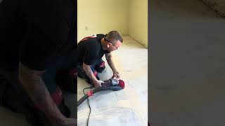 Ace High Concrete using a Makinex PPB to operate a handheld 7 inch Grinder with and S26 Vacuum [upl. by Eynaffit802]