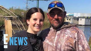 Lana Del Rey MARRIES Alligator Tour Guide Jeremy Dufrene in Louisiana Ceremony  E News [upl. by Derian219]