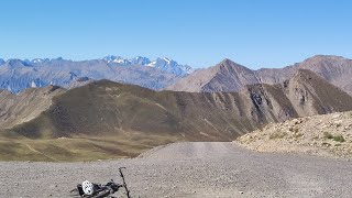 Montée au tunnel du Parpaillon en VTT descente intégrale grandiose [upl. by Lenej]