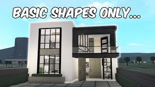 BUILDING A BLOXBURG HOUSE USING ONLY BASIC SHAPES [upl. by Hanschen263]