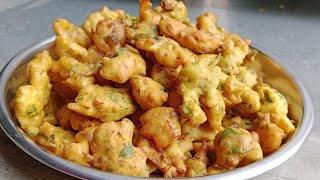 Sponji Onion Pakoda Recipe in Telugu😋రుచికరమైన మెత్తని ఉల్లిపాయ పకోడిQuick Evening Snacks Pakoda [upl. by Orella488]