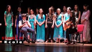 Chanson Patriotique Nationale en Kabyle  quotkker amis umazighquot Idir Ait Amarne [upl. by Otrebire829]