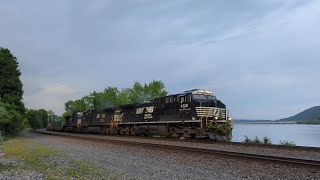 Railfanning the NS Pittsburgh Line in Newport and Duncannon PA with a Train Meet 52224 [upl. by Ymac]