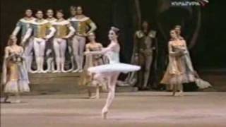 Balletto Classico Raymonda Svetlana Zakharova [upl. by Neelahs]