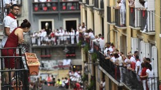 San Fermin  dernier jour de fête à Pampelune [upl. by Annayad]