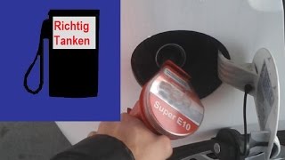 Tutorial Auto betanken  Richtig tanken an der Tankstelle  Autofahren lernen  Anleitung [upl. by Emelyne]