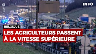 Belgique et France  les agriculteurs se mobilisent  RTBF Info [upl. by Datha558]