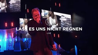 Herbert Grönemeyer  Lass es uns nicht regnen Live [upl. by Yznyl]