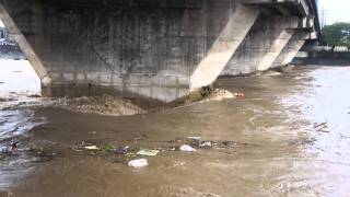 Manggahan Floodway during Typhoon Pedring 27Sep2011 [upl. by Cull]