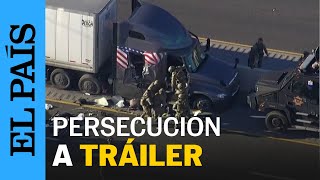 TEXAS  Equipo SWAT detiene a un tráiler tras persecución en Houston  EL PAÍS [upl. by Udenihc294]