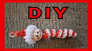 Weihnachtliches Sorgenwürmchen häkeln • DIY  Julebuergerfee [upl. by Dihgirb]