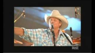 Alan Jackson  quot Chattahoocheequot [upl. by Aim324]