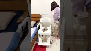 🌟 iElder Product Tutorial How to Attach a Pan and Lid to the Etac Clean Commode Shower Chair 🌟 [upl. by Jasisa]