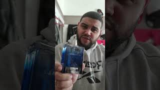 smells like Versaces Dylan Blue 14 Sprays Minimum Of Salvatore Ferragamo Acqua Essenziale Blu [upl. by Akibma]