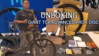 UNBOXING 2022 GIANT TCR ADVANCED PRO 1 DISC BLACK DIAMOND [upl. by Tracee]