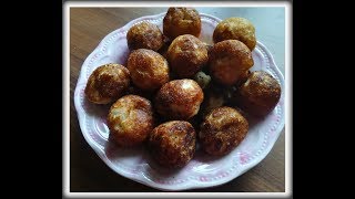 रव्याचे गोड़ अप्पे  Ravyache God Appe  Breakfast Recipe [upl. by Ardnait]