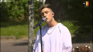 Loïc Nottet  MrMme Cérémonie Fête nationale 🇧🇪 [upl. by Sukul443]