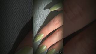 Esmaltação em Gel com Esmalte Verde e com Pó Cromado ✨️💅💟 unhas [upl. by Nahtaj]