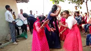 Indian bagheli danceसुपरहिट लड़कियों का देहाती डांस सीधी रीवा सतना शहडोल जिले काrpbandbaja [upl. by Drain]