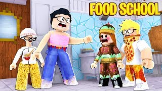 🍭FOOD SCHOOL NOS DESCUBREN EN EL BAÑO🏫BLOXBURG NUEVA SERIE  ROBLOX [upl. by Ennairrek729]