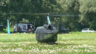 20090801 Uferfest in Langenargen Fallschirmsprung aus Hubschrauber Bell UH1D der Bw [upl. by Ffirahs]