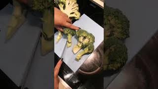 Cutting broccoli asmr [upl. by Annuhsal]