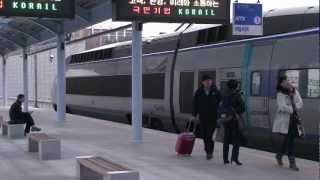 KTX  대전역 진입 부산행 amp 마산행 산천 KTXs arriving at Daejeon [upl. by Ycinuq]