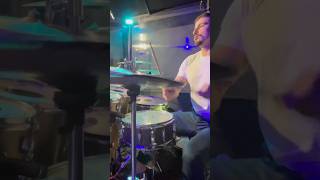 Mil Graus 🔥🔥🔥 drums drum drumcover drummer bateria music milgraus [upl. by Quintessa]