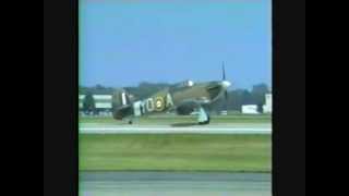 EAA Airshow 1990 featuring BOAC Concord Lockheed Constellation Hawker Hurricane [upl. by Tlihcox]