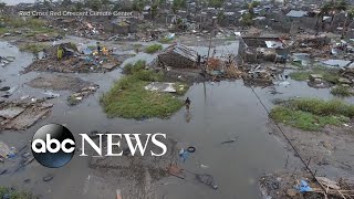 Death toll rises after cyclone drowns Mozambique [upl. by Ynneg577]