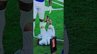 Miami dolphins receiver Jaylen Waddle has a lower leg injury He has returned to the game [upl. by Ahsenwahs]