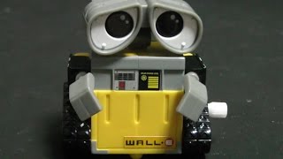 Wall E Toys 윌 E 태엽 장난감 [upl. by Nagy]