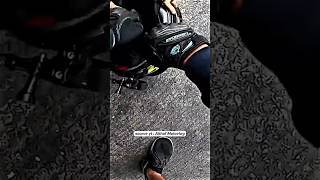 Motovlog Ini Kaget Di Dalam Helm Nya Ada Klabang motovlog viral [upl. by Gerry]