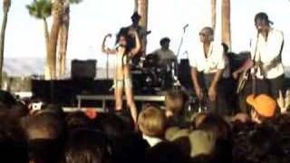 Amy Winehouse pt1 drunk  Coachella 2007 [upl. by Einahpats]