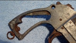 Sondeln 18  Verlorene Dinge  Leuchtpistole 43  am WegesrandMetal Detecting [upl. by Misa]