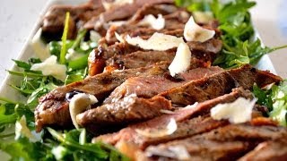 Tagliata di Angus con rucola e grana [upl. by Llenna]