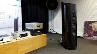 Sonus Faber Aida II amp Audio Research  Audio Video Show 2017 [upl. by Nelra]