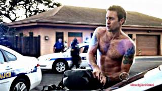 Alex OLoughlin on Hawaii 5O is HOT [upl. by Silda]