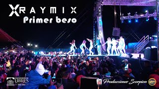 Raymix en Vivo 💥 Primer beso 💋 [upl. by Nayrbo]