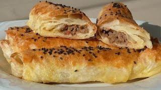 Kıymalı Rulo Börek Tarifi  Börek Nasıl Yapılır  Yufka Börek Tarifi [upl. by Adrell57]