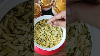 കടുമാങ്ങ അച്ചാർ  Sadya Style Manga achar Malayalam  Manga achar Kerala style  Instant Manga Achar [upl. by Kirima397]