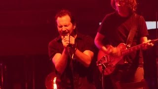 Pearl Jam Black HD 20131016  Worcester MA [upl. by Lsiel]