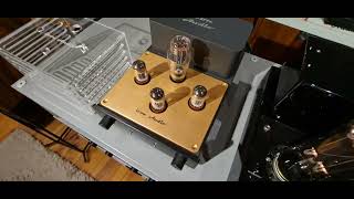 Icon Audio LA4 MKIII Signature Buizenversterker [upl. by Bannerman]