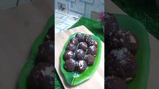 राजस्थान के प्रसिद्ध चूरमा के लड्डू बनाने की आसान विधि  Churma Ke Laddu  Laddu Recipe shorts [upl. by Desiri]