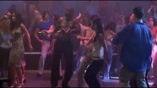 Latrell Baila con un silbato  ¿Y dónde están las rubias White Chicks  Mejores escenas en Español [upl. by Efrem]