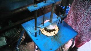 Cow Dung Pot Making Machine [upl. by Ursala762]